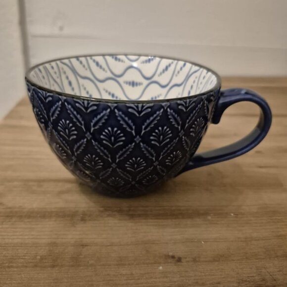 Pfaltzgraff Old England print coffee mug. Dark blue with black rim. Perfect cond - Picture 5 of 6